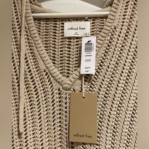 Aritzia Cardan Hoodie - Picture 4 of 4